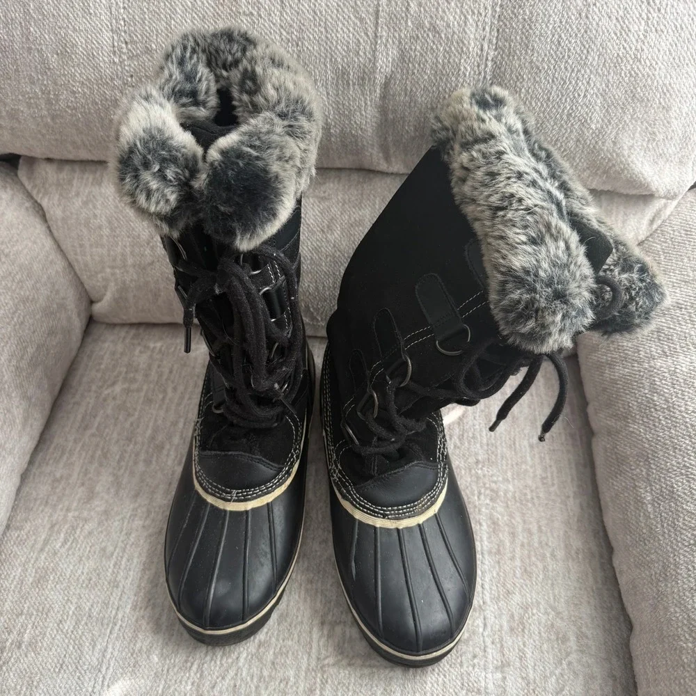 Ozark Trail Womens Black Suede Faux Fur Trim Winter Snow Duck Boots Lace Up